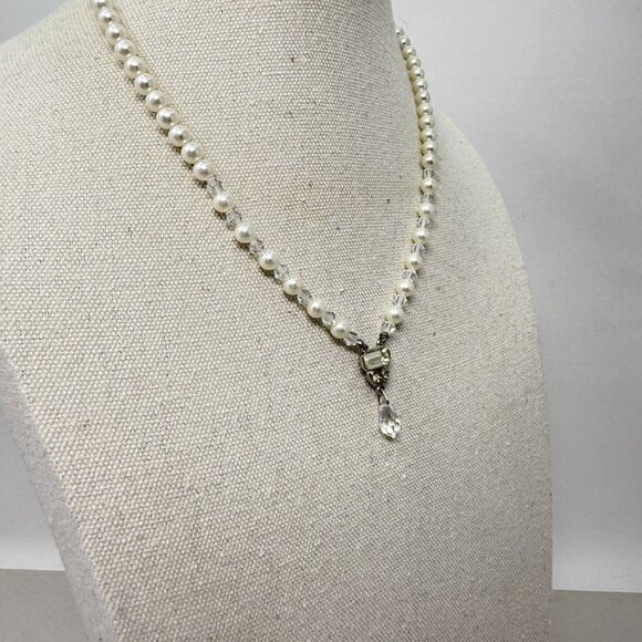 Vintage Faceted Crystal Bead Necklace‎ Faux Pearl Silver-Tone Classic Elegant - Picture 3 of 8